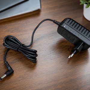 آداپتور 12 ولت مخصوص مودم های 5G (مناسب برای تمامی مودم ها با یکسال گارانتی )